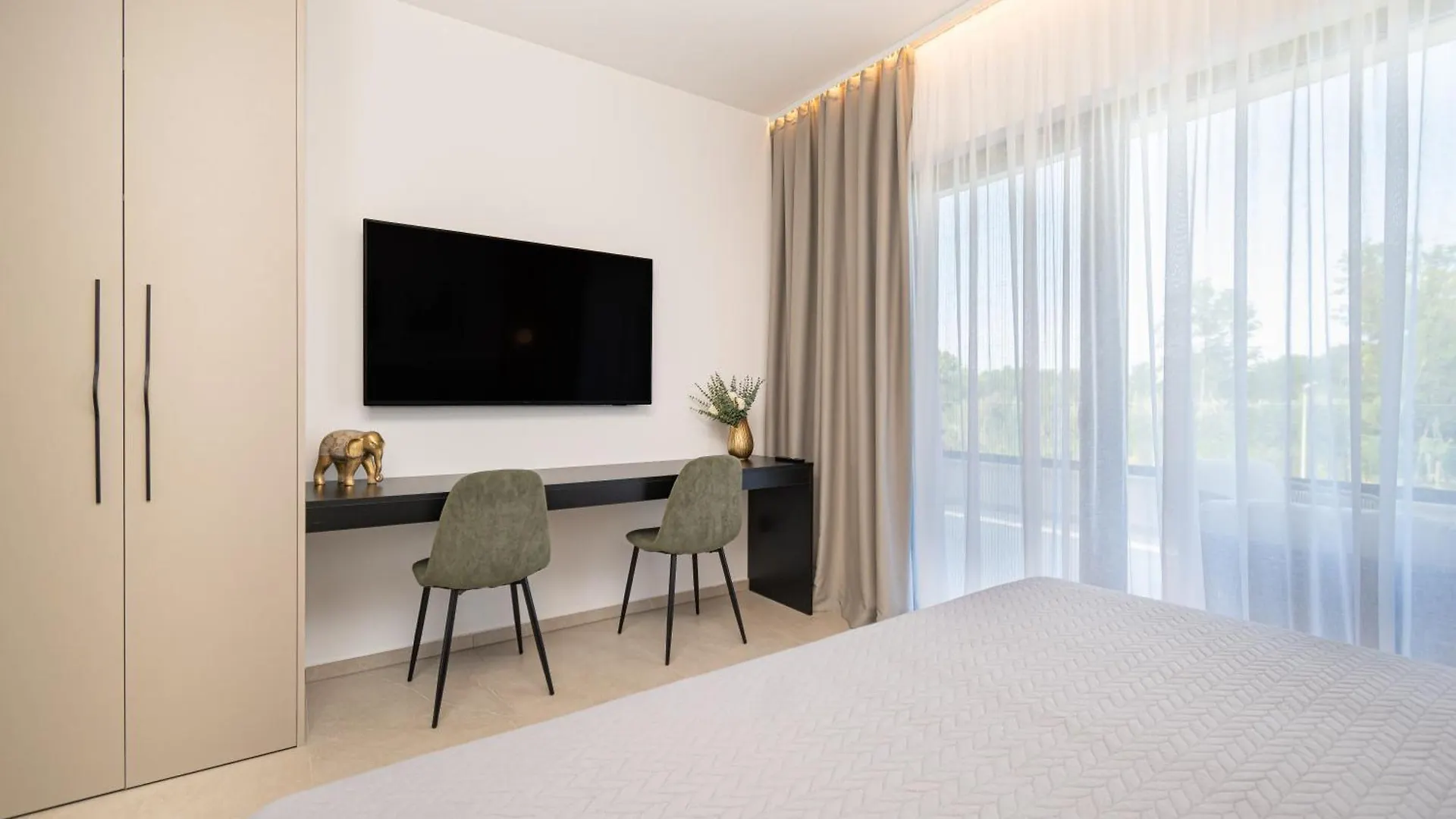 New Luxury Villa Noel With Tennis Court Privlaka